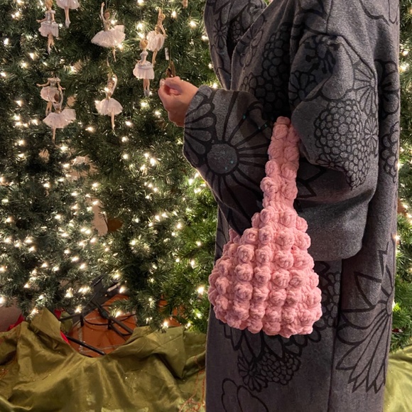 Handmade cloud bag - Picture 2 of 3